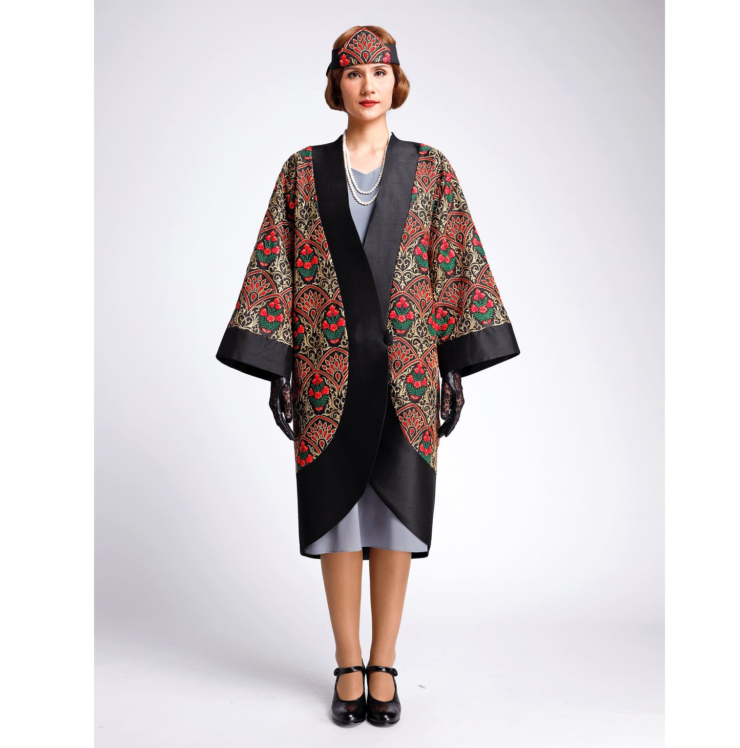 Size M/L - Black Great Gatsby 20s-inspired embroidered silk art deco coat