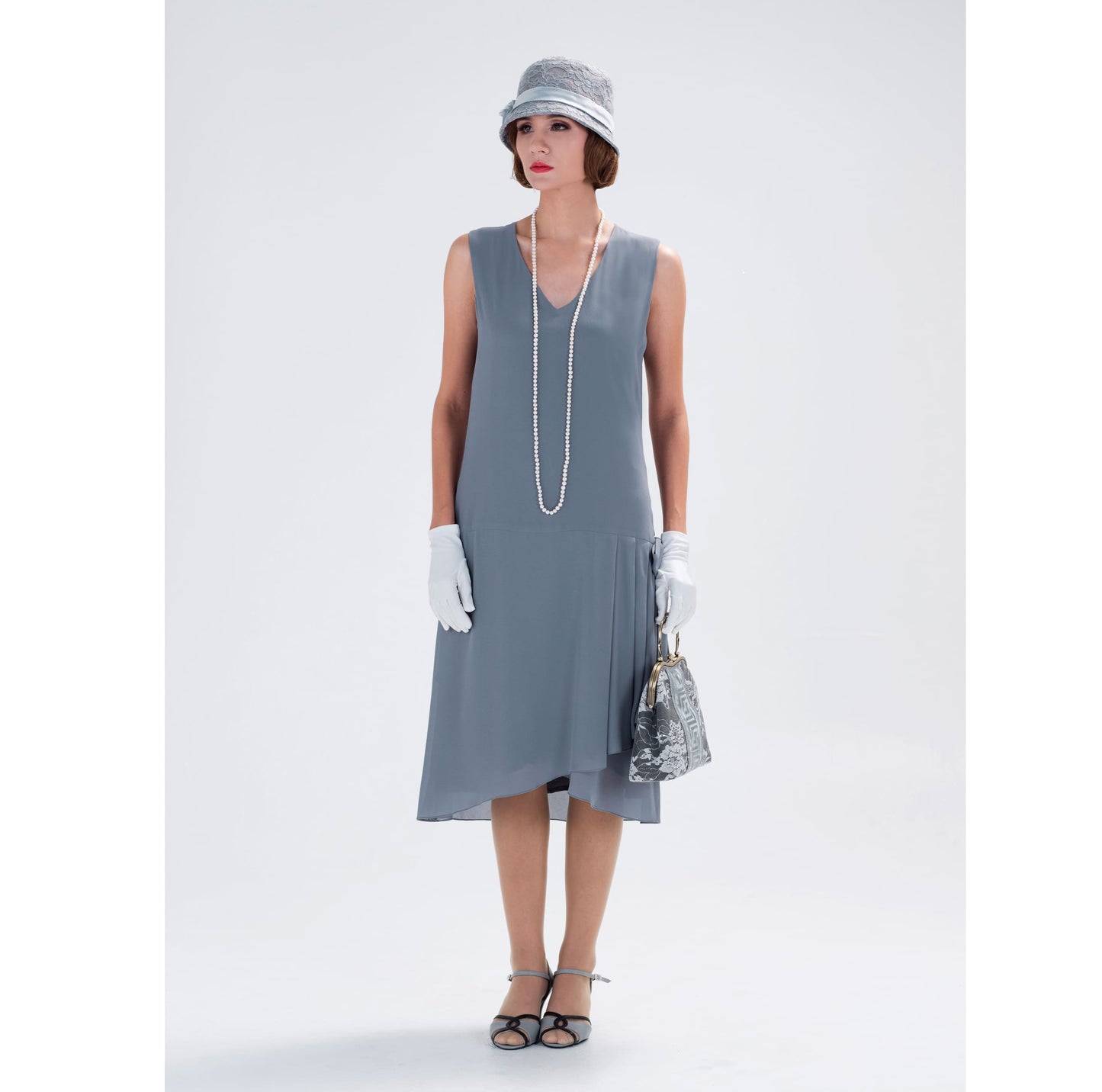 1920s dress in grey chiffon with drape and bow