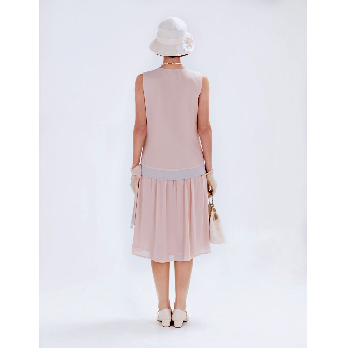 1920s tea dress in nude with contrast details in bleached linen color