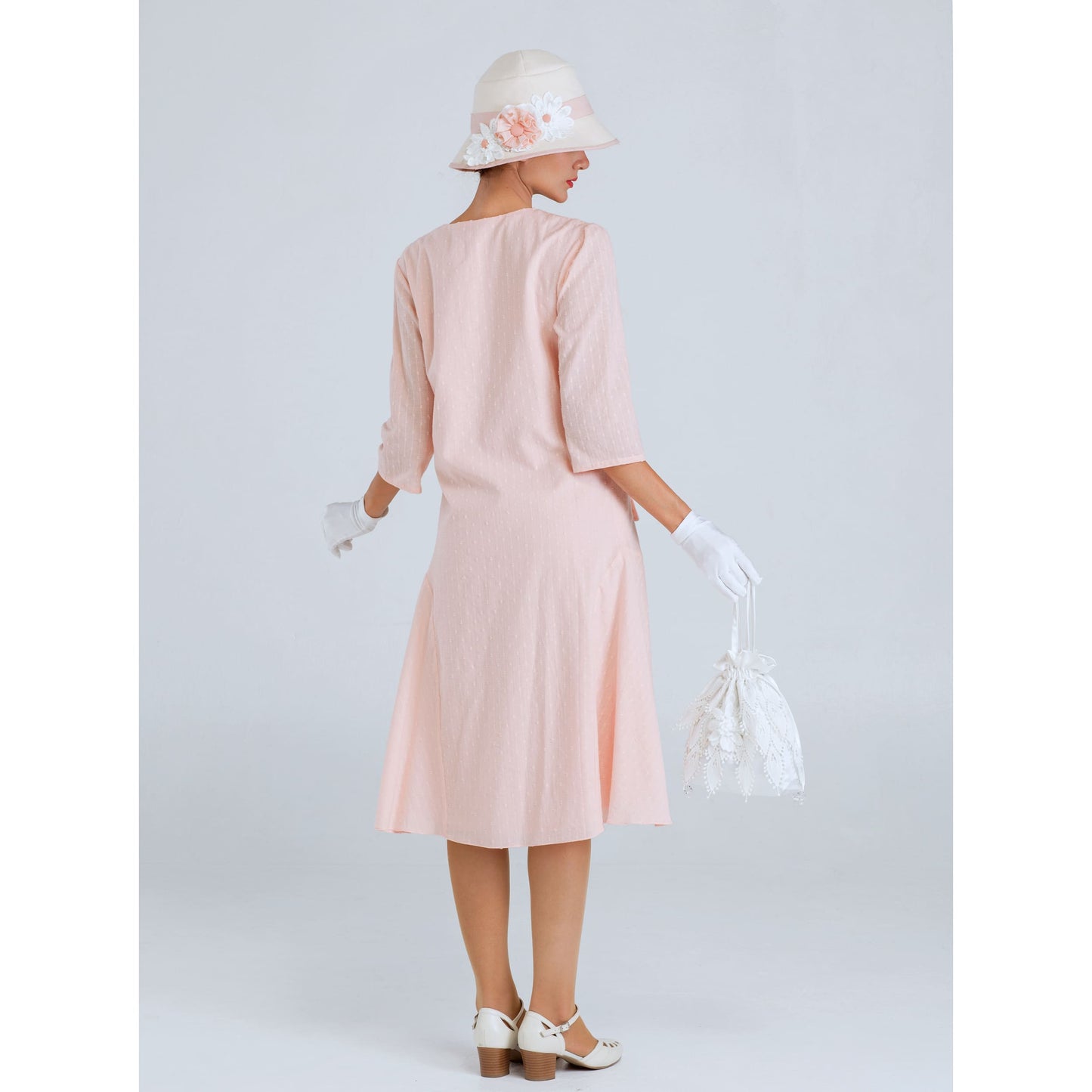 1920s cotton dress in pale peach with small puritan collar & 3/4 sleeves