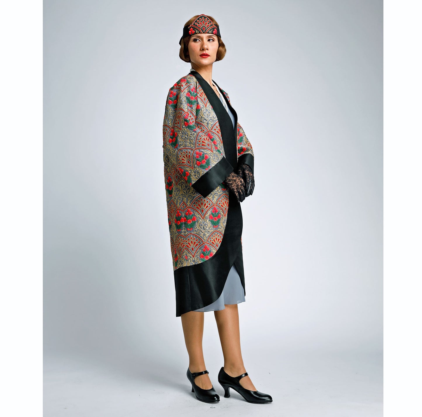 Grey Great Gatsby 1920s-inspired embroidered silk art deco coat