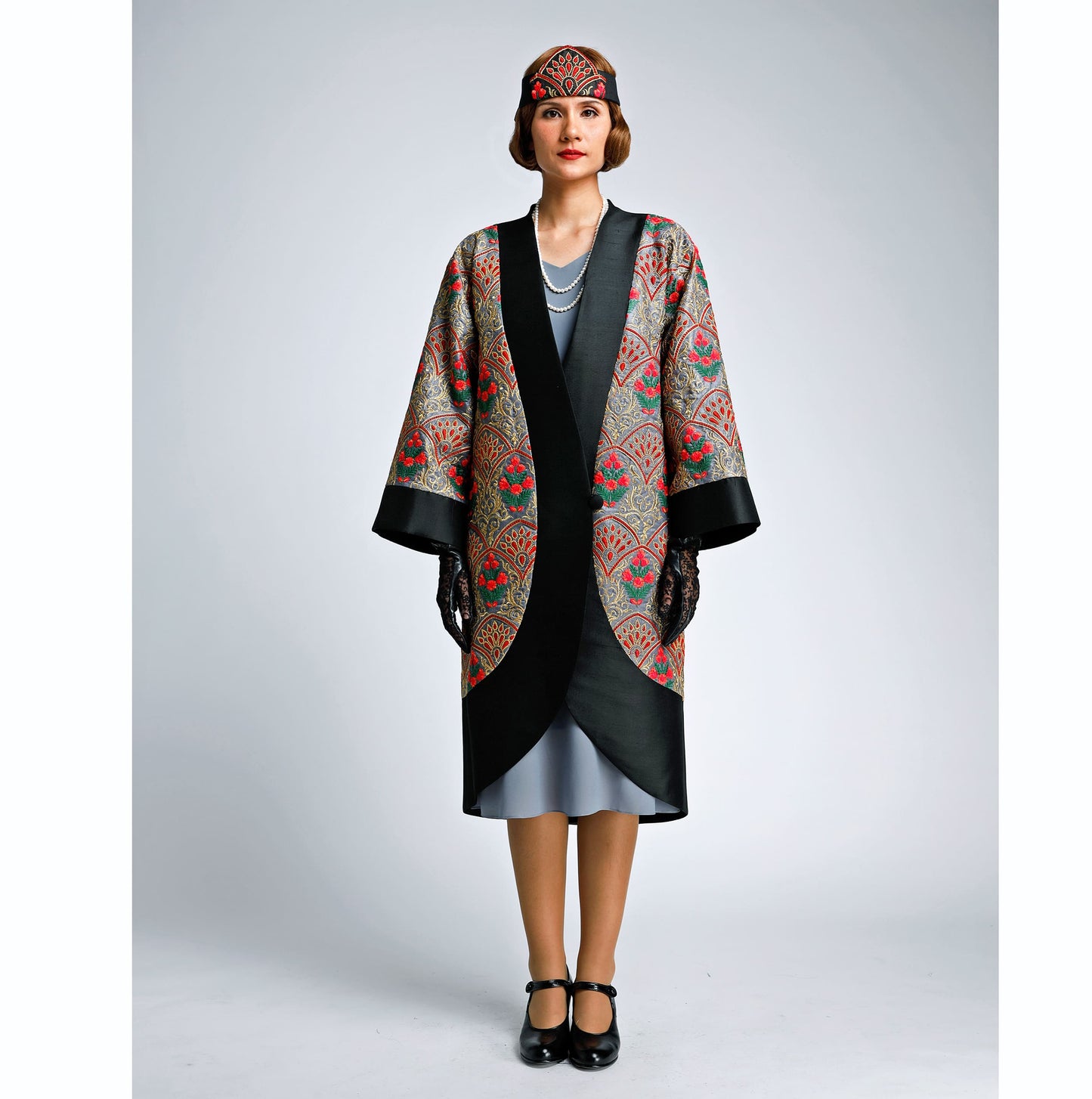 Grey Great Gatsby 1920s-inspired embroidered silk art deco coat