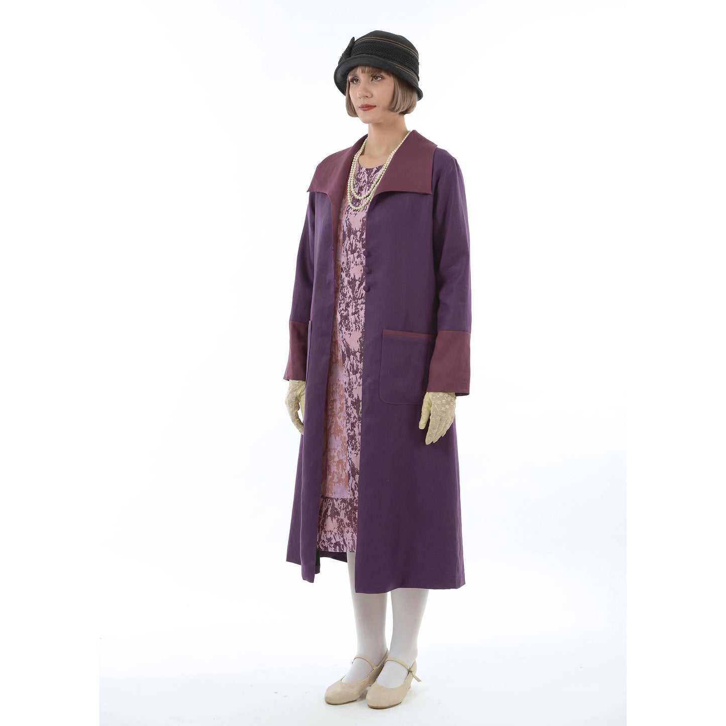 CLEARANCE: 2-toned purple linen 1920s reproduction coat with wing collar
