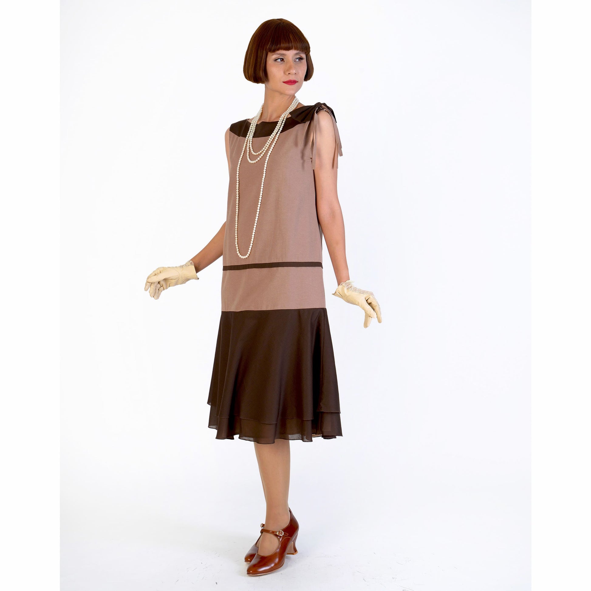 1920s-inspired Gatsby dress of 2-toned brown cotton - a vintage-inspired Roaring Twenties dress