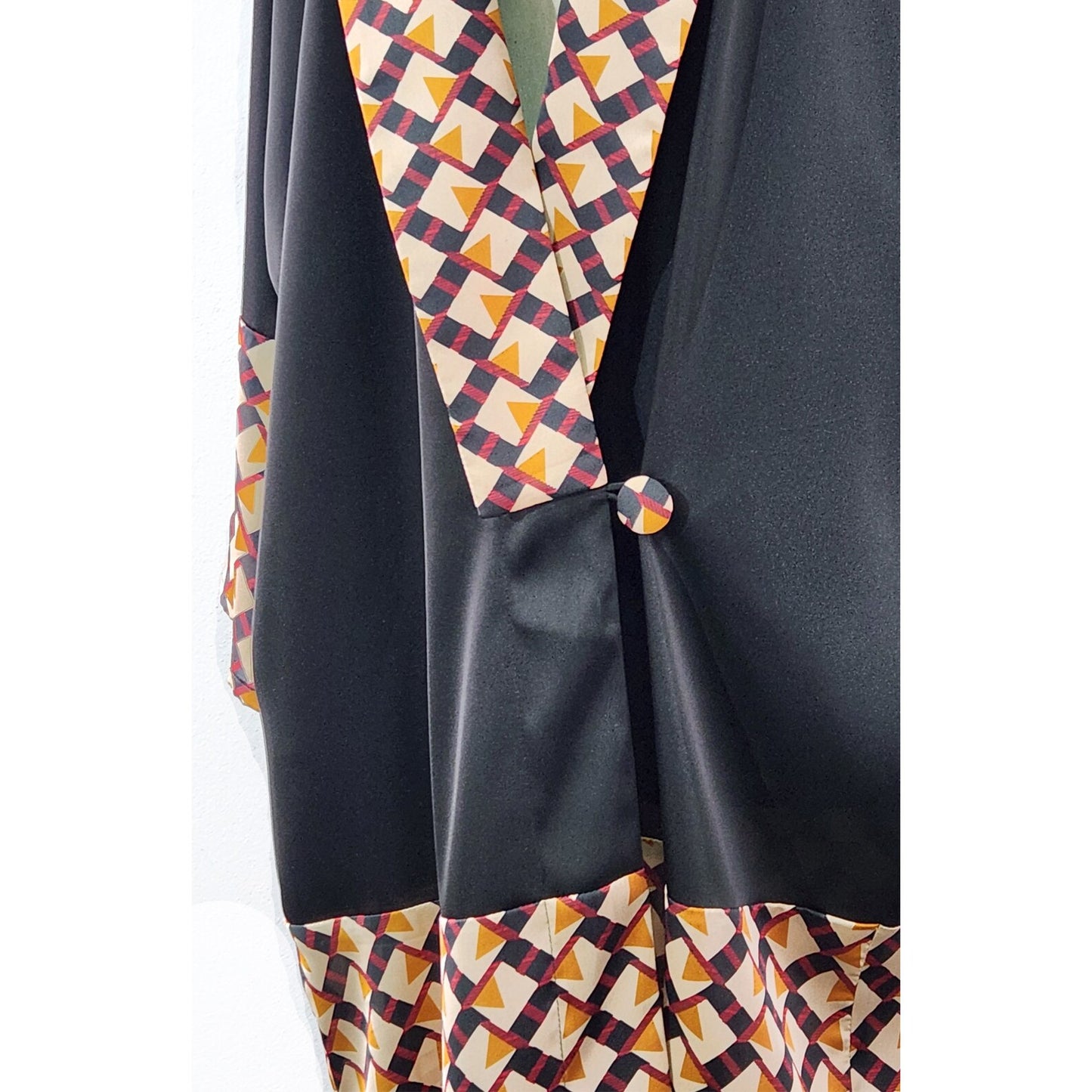 Black 1920s fashion inspired satin kimono robe with brown print