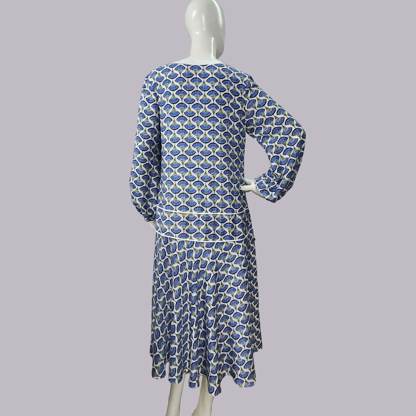 CLEARANCE: 1920s Style Blue Palm Leaf Print Dress with White Tie