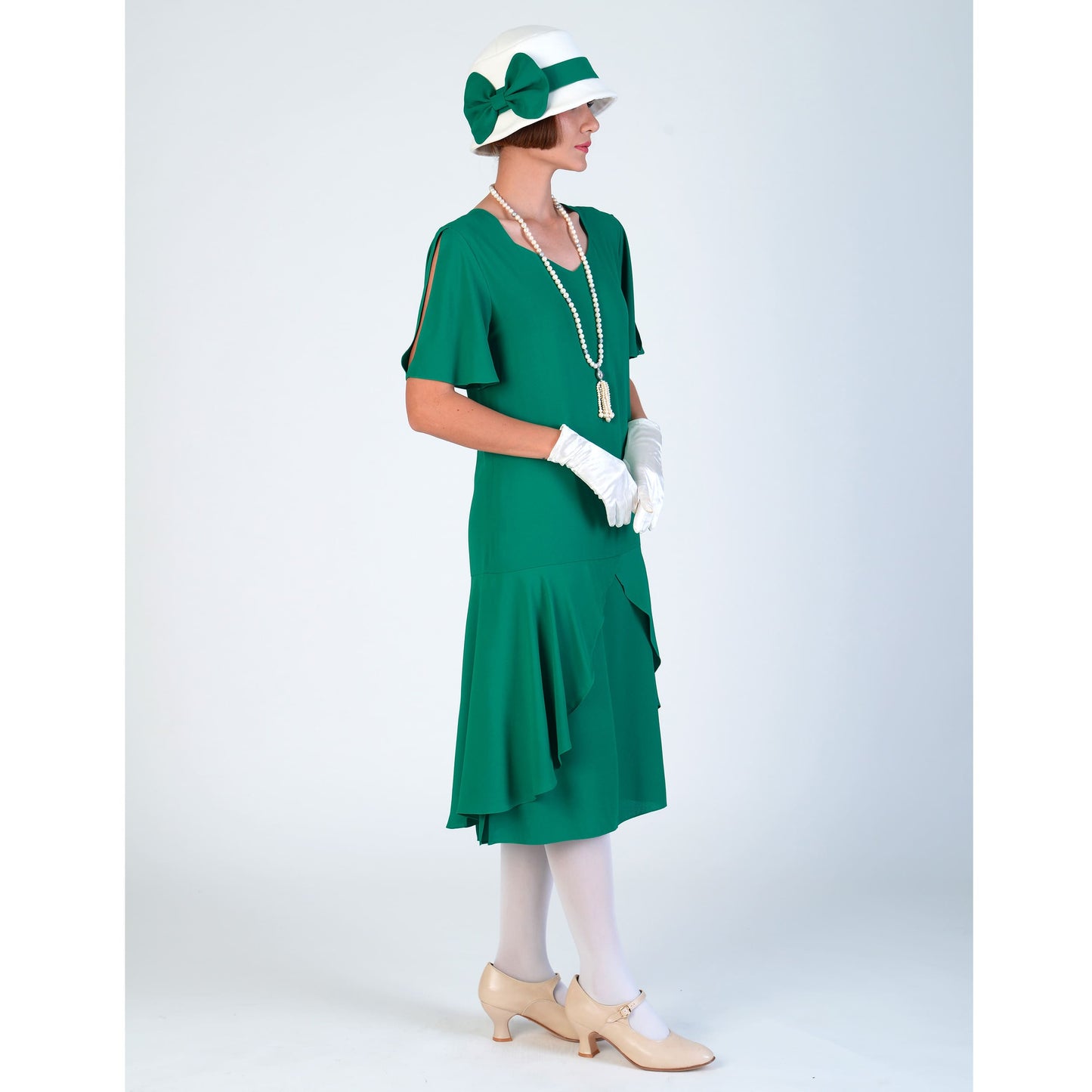Green 1920s Great Gatsby dress with sweetheart neckline