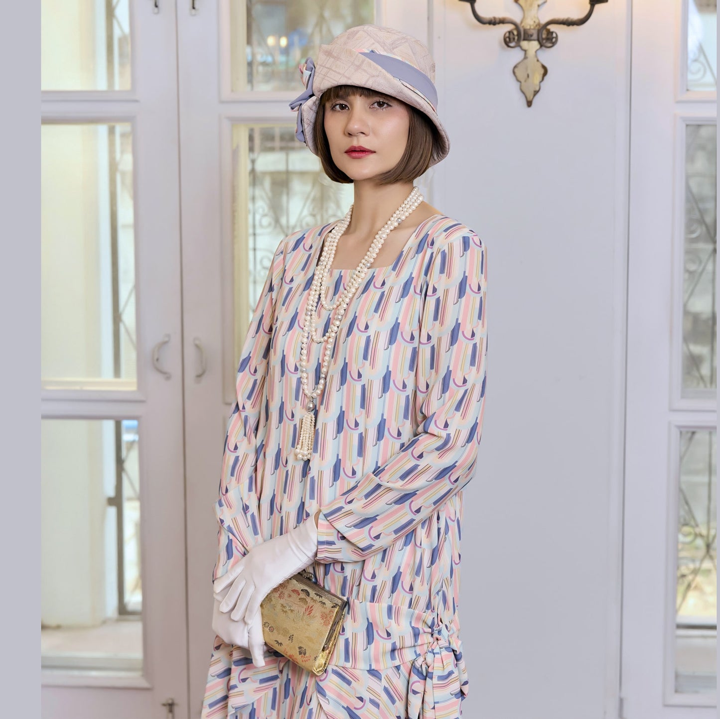 Misty rose 1920s cloche hat for afternoon summer tea party