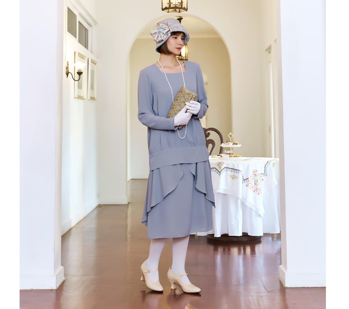 2 piece 1920s reproduction dress in grey with long sleeves