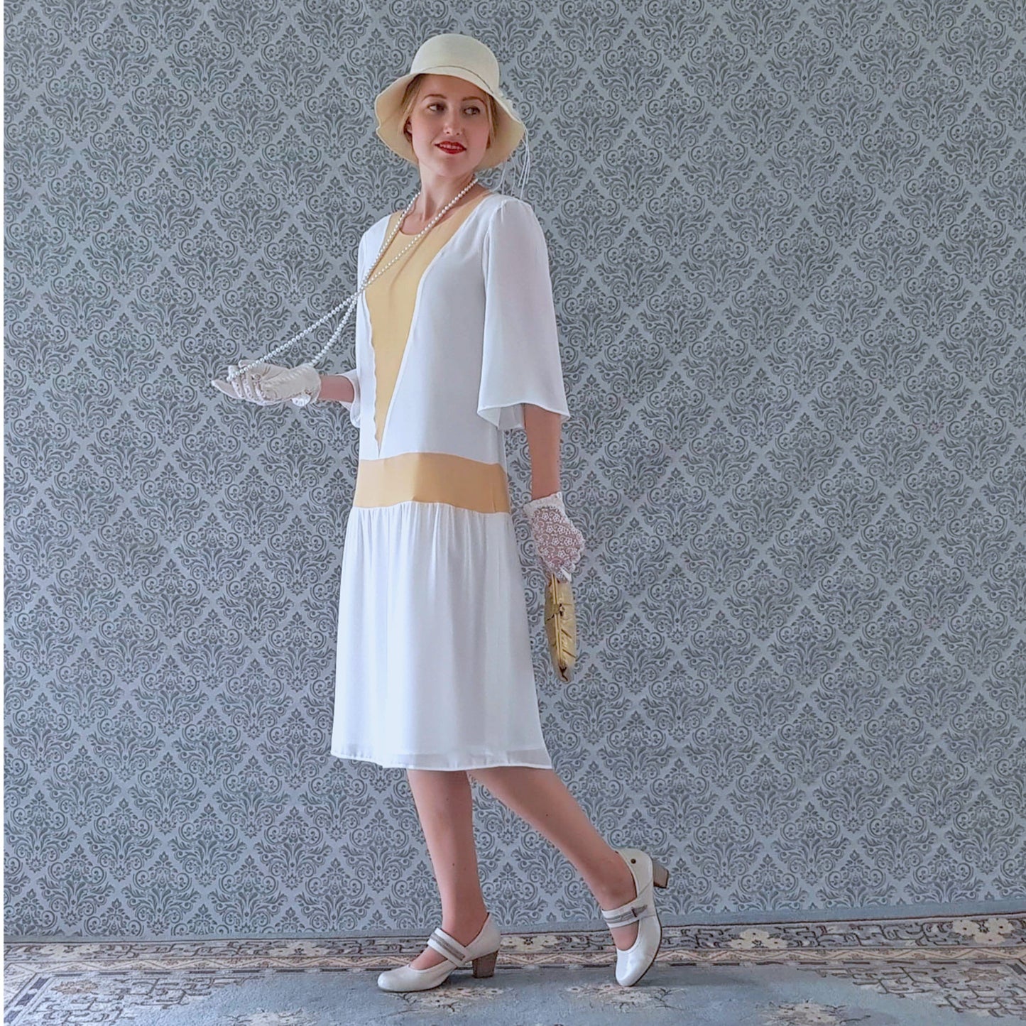 Off-white and marigold chiffon 1920s dress with round neckline. Can be worn as a Great Gatsby dress, art deco dress, Charleston dress or 1920s tea dress