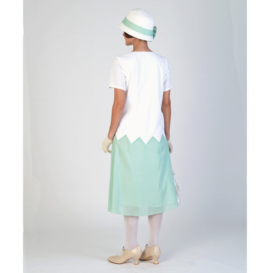 1920s summer dress made of cotton fabric in white and mint green and with a zig zag seam. Great as Downton Abbey tea dress.