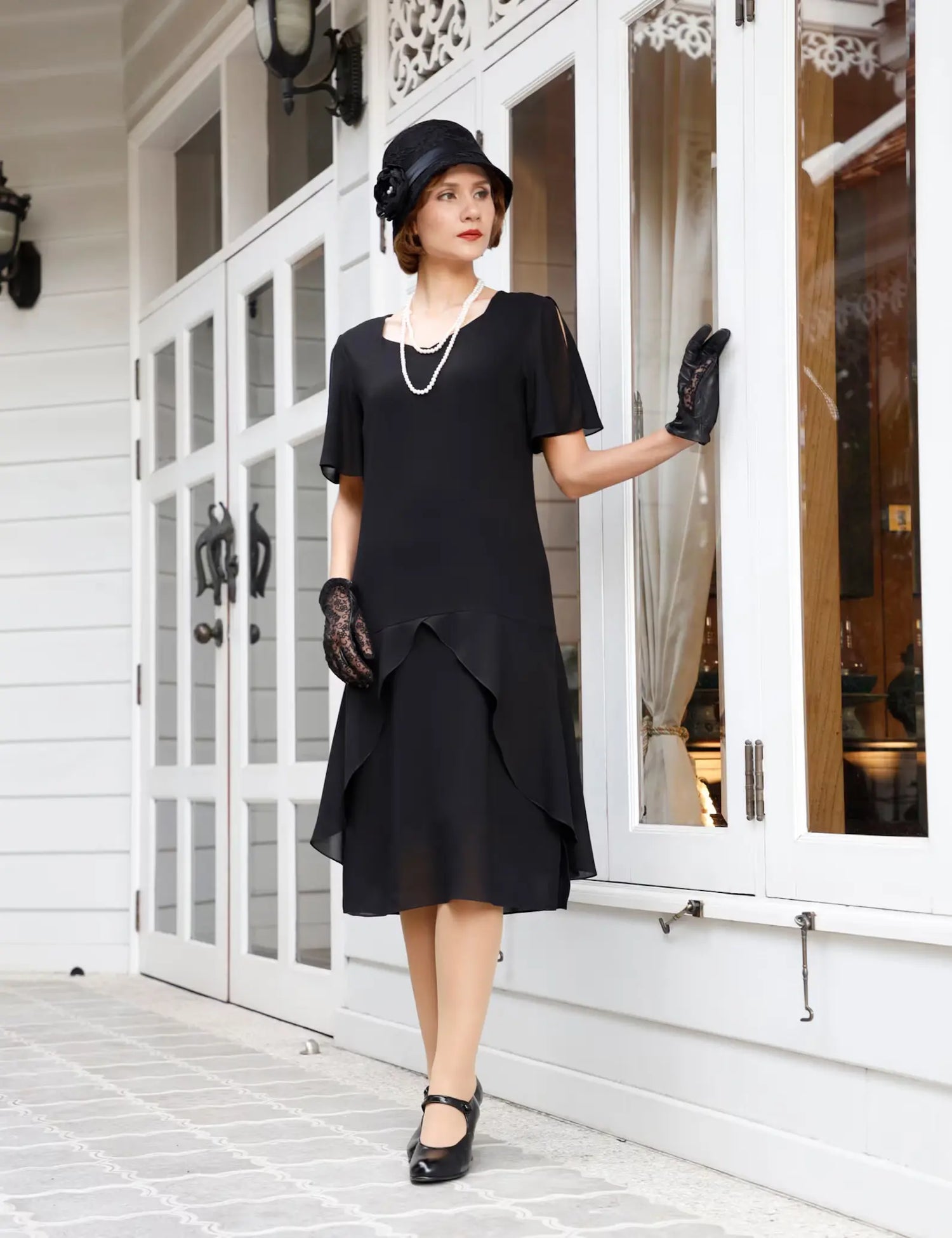 1920s dresses with two layers of skirt