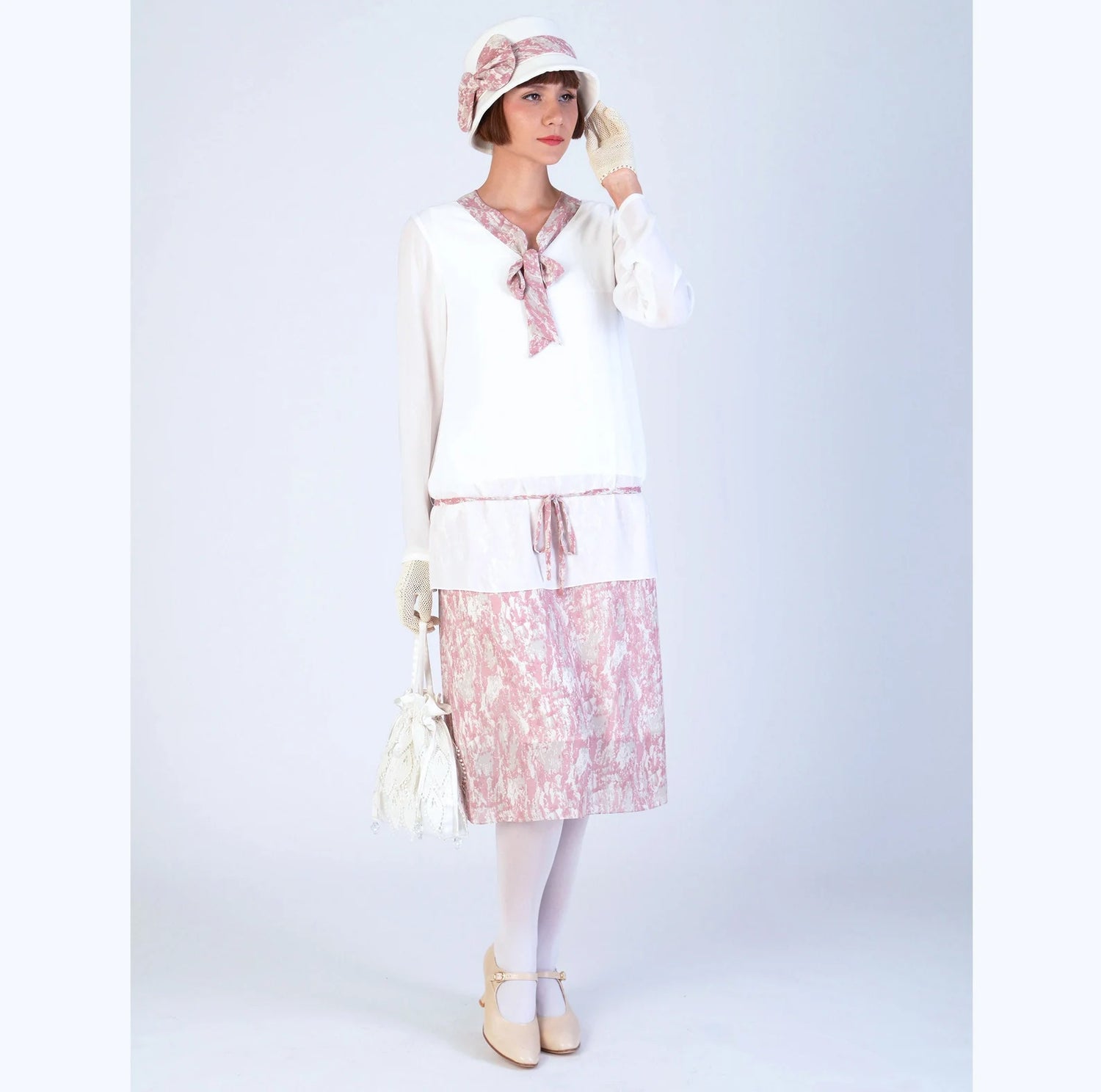 1920s 2-piece ensembles of blouse and skirt