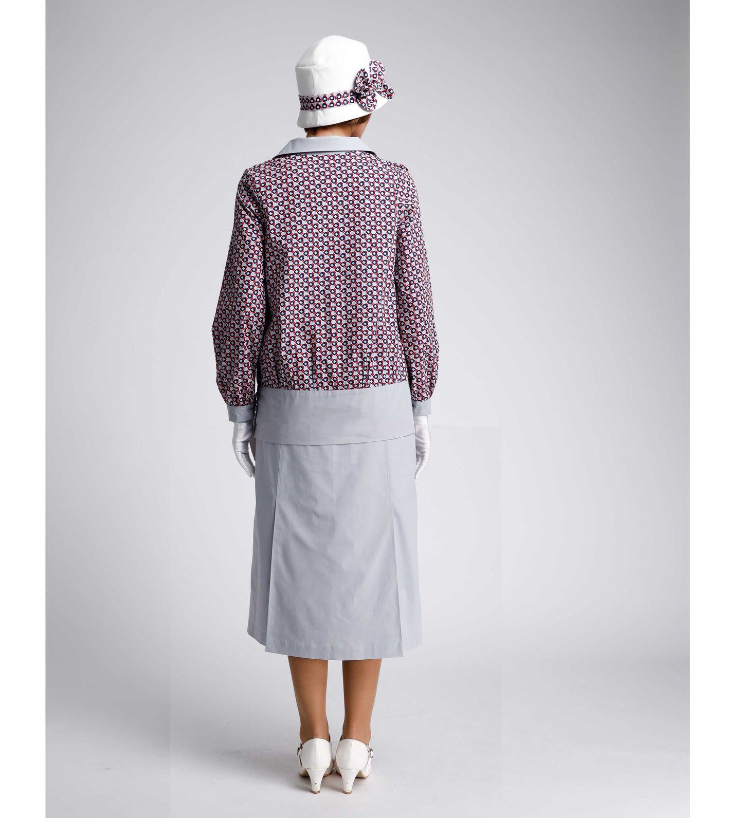 CLEARANCE: 1920s Cotton 2-Piece Gatsby Day Dress in Solid Grey and blue/red/grey print