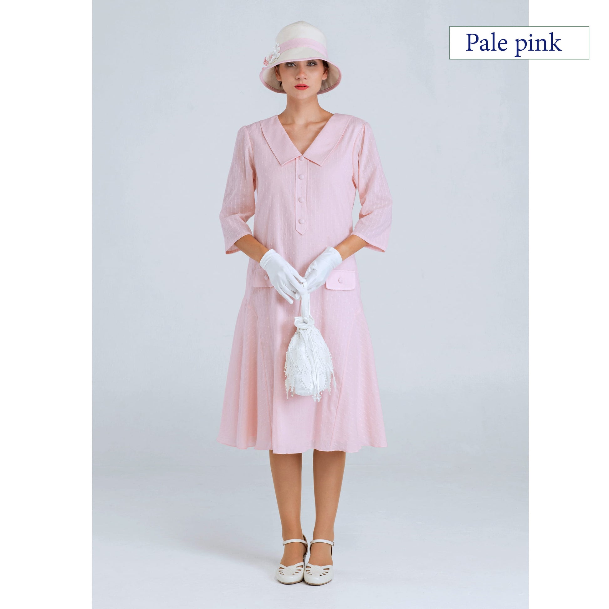 Cotton 1920s dress in pale pink colour with 3/4 sleeves