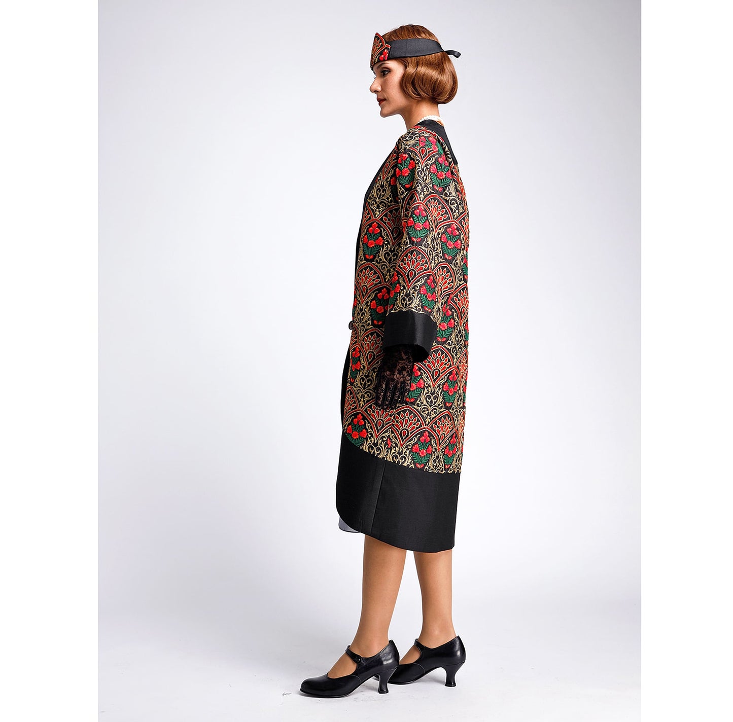 Size M/L - Black Great Gatsby 20s-inspired embroidered silk art deco coat