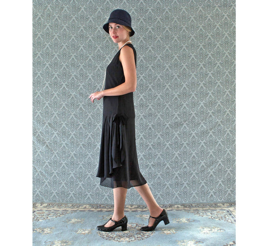 Black chiffon 1920s dress with drape and bow. This 20s party dress can be worn as a Great Gatsby dress, flapper dress or Downton Abbey dress.