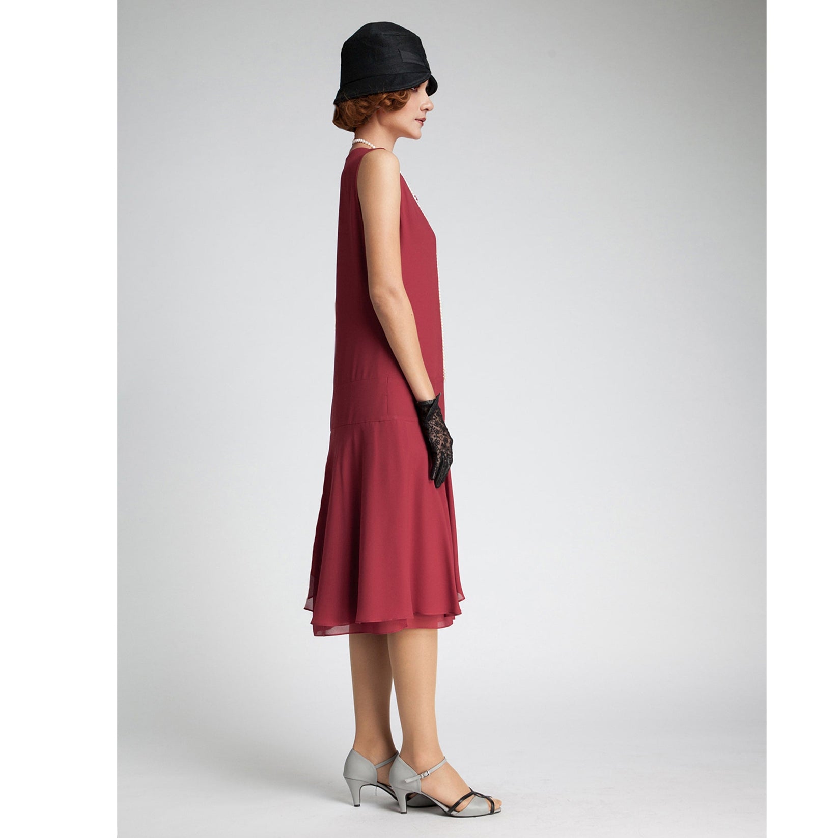 1920s chiffon flapper dress in maroon red with a ruffled skirt detail