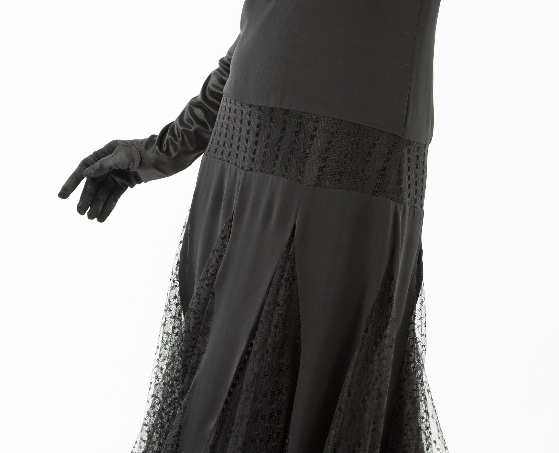 1920s evening dress in black chiffon with black tulle lace godets LaVieDelight 1920s evening dress in black chiffon with black tulle lace godets LaVieDelight