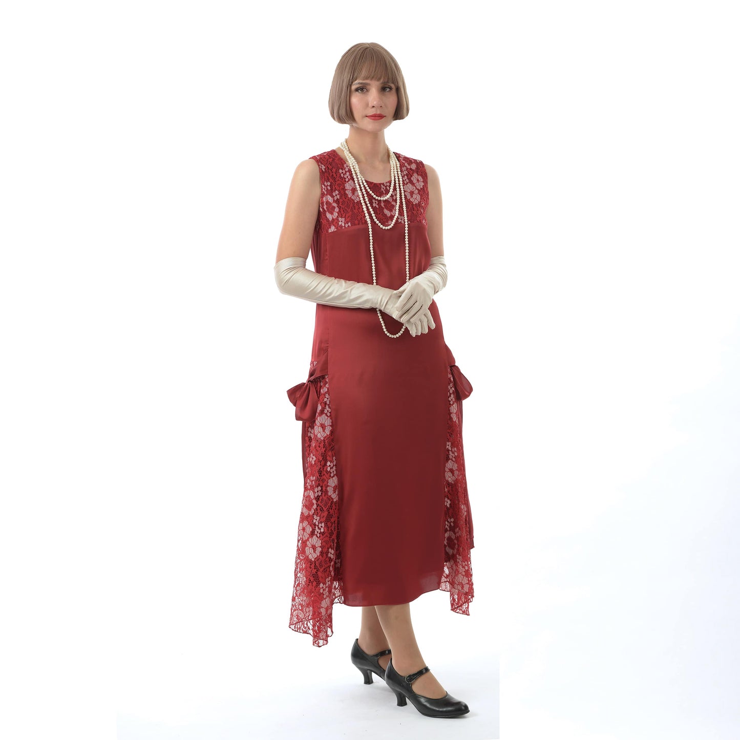 1920s flapper dress in dark red satin and lace