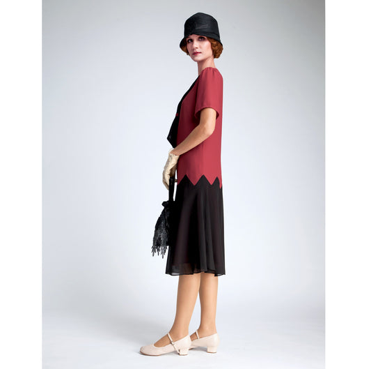 1920s dress with zig zag detail made of chiffon fabric in maroon red and black. It can be worn as a Great Gatsby dress or roaring 20s flapper dress.