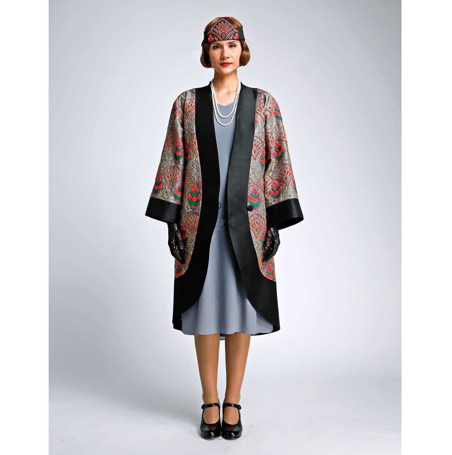 Grey Great Gatsby 1920s-inspired embroidered silk art deco coat