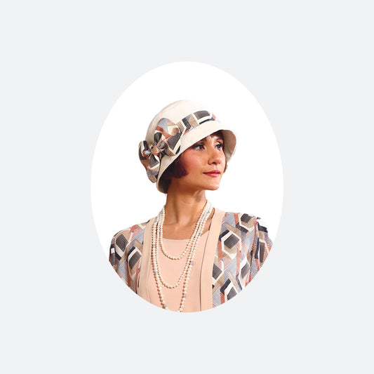 1920s Cloche hat with off-white cotton and printed amunzen ribbon - Roaring Twenties fashion hat