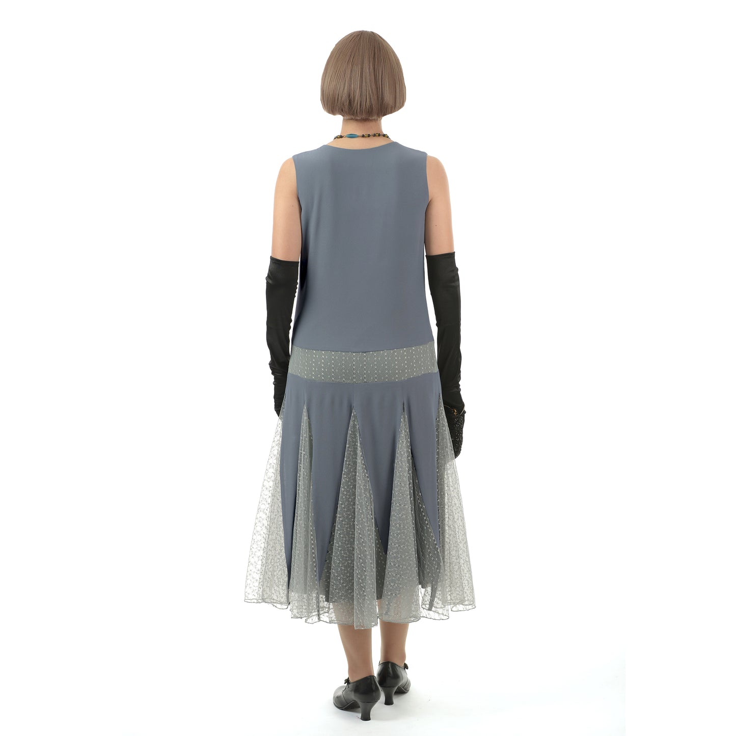 1920s dress in grey chiffon with grey tulle lace skirt godets