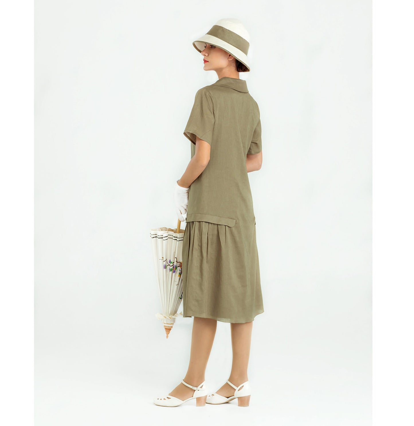 1920s linen dress in olive green with puritan collar
