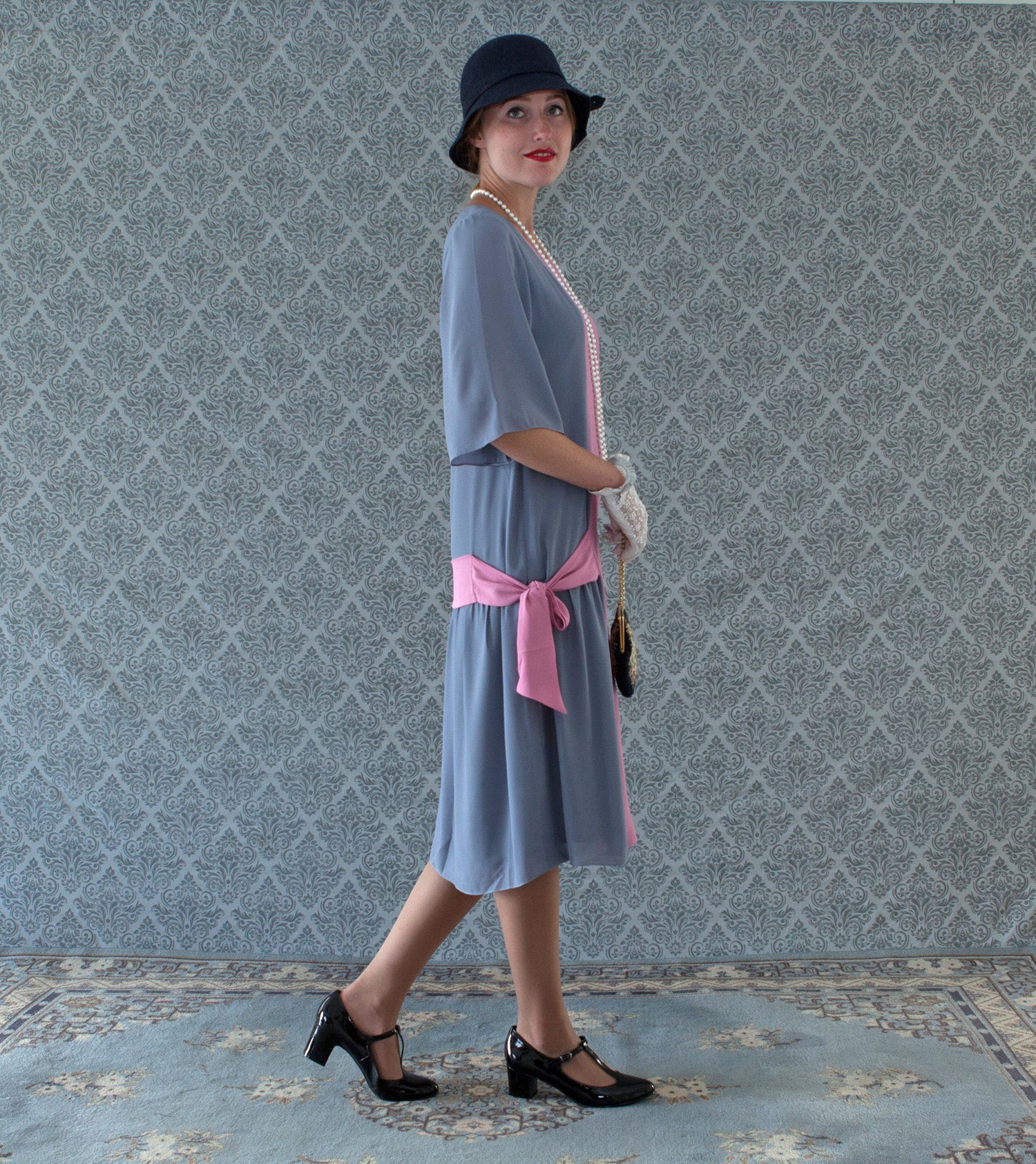 Chiffon 1920s fashion dress, or flapper, made in a combination of grey and orchid pink. Can be worn Great Gatsby dress or Charleston dress.