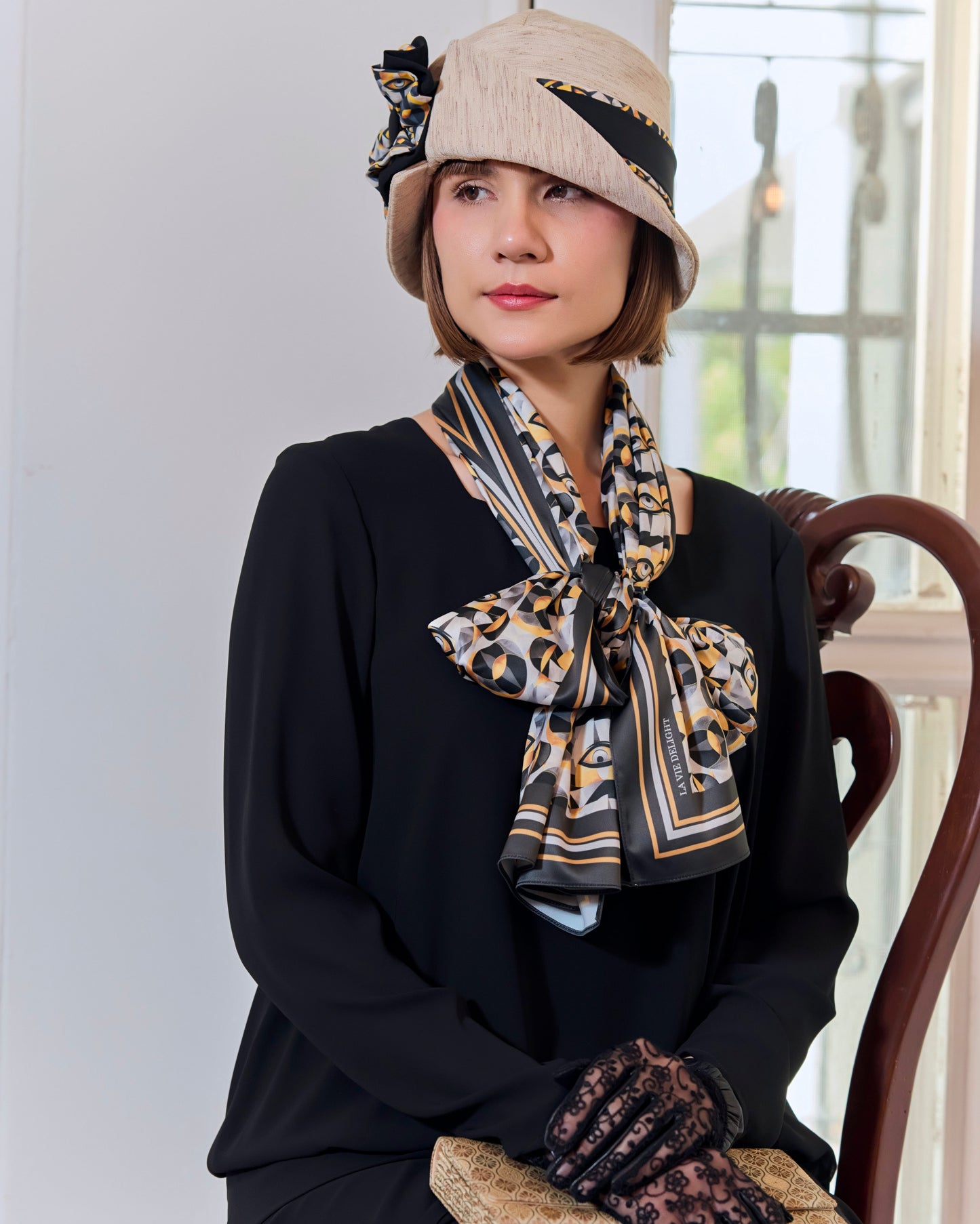 Set of 5 exclusive Art Deco silky satin scarves for your 1920s outfit