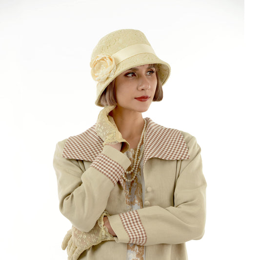 Cream colored cotton 1920s cloche hat with cream lace
