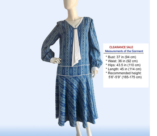 CLEARANCE: 1920s dress in blue rayon blend with flowing drop-waist silhouette