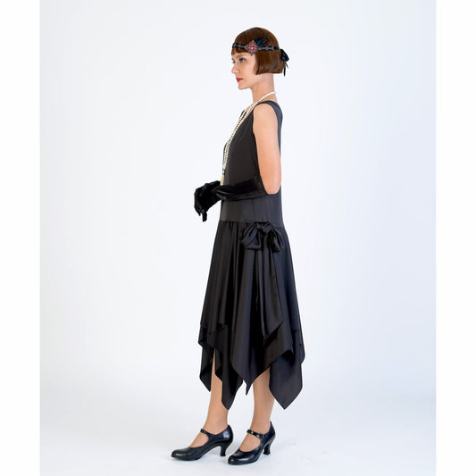 Satin 1920s reproduction dress with handkerchief skirt. Can be worn as Charleston dance dress, a formal Great Gatsby dress or 1920s evening dress.