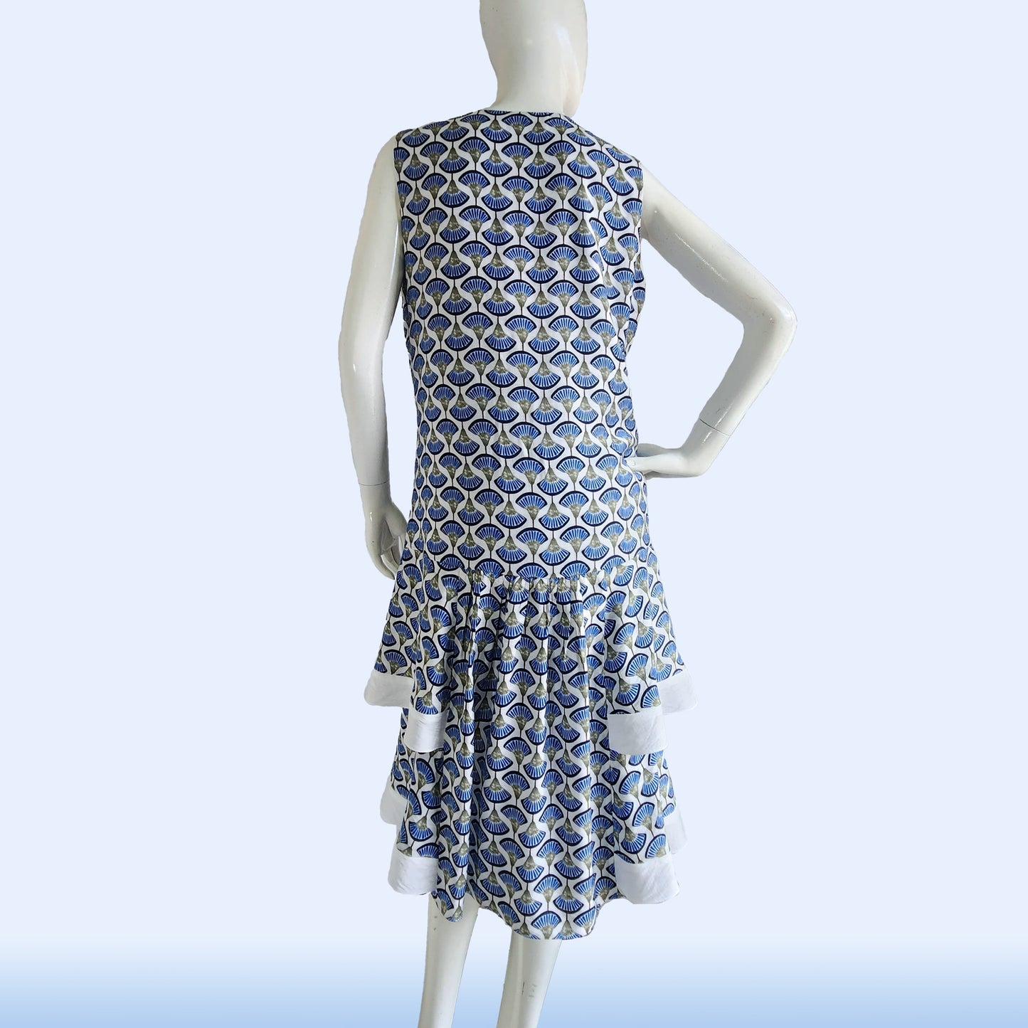 Rayon Gatsby dress with tiered skirt in small blue flowers print