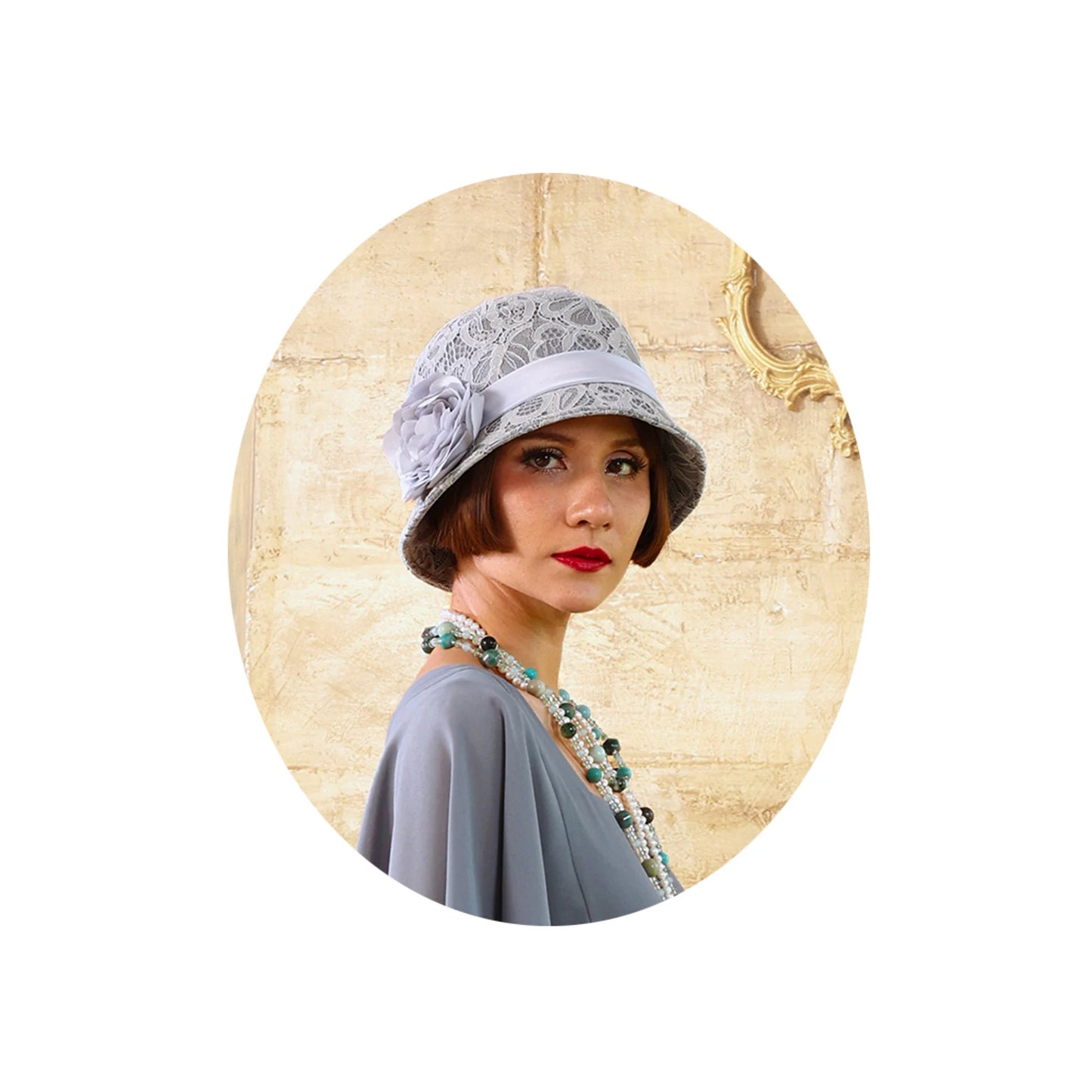 A lovely Great Gatsby hat with grey cotton and lace