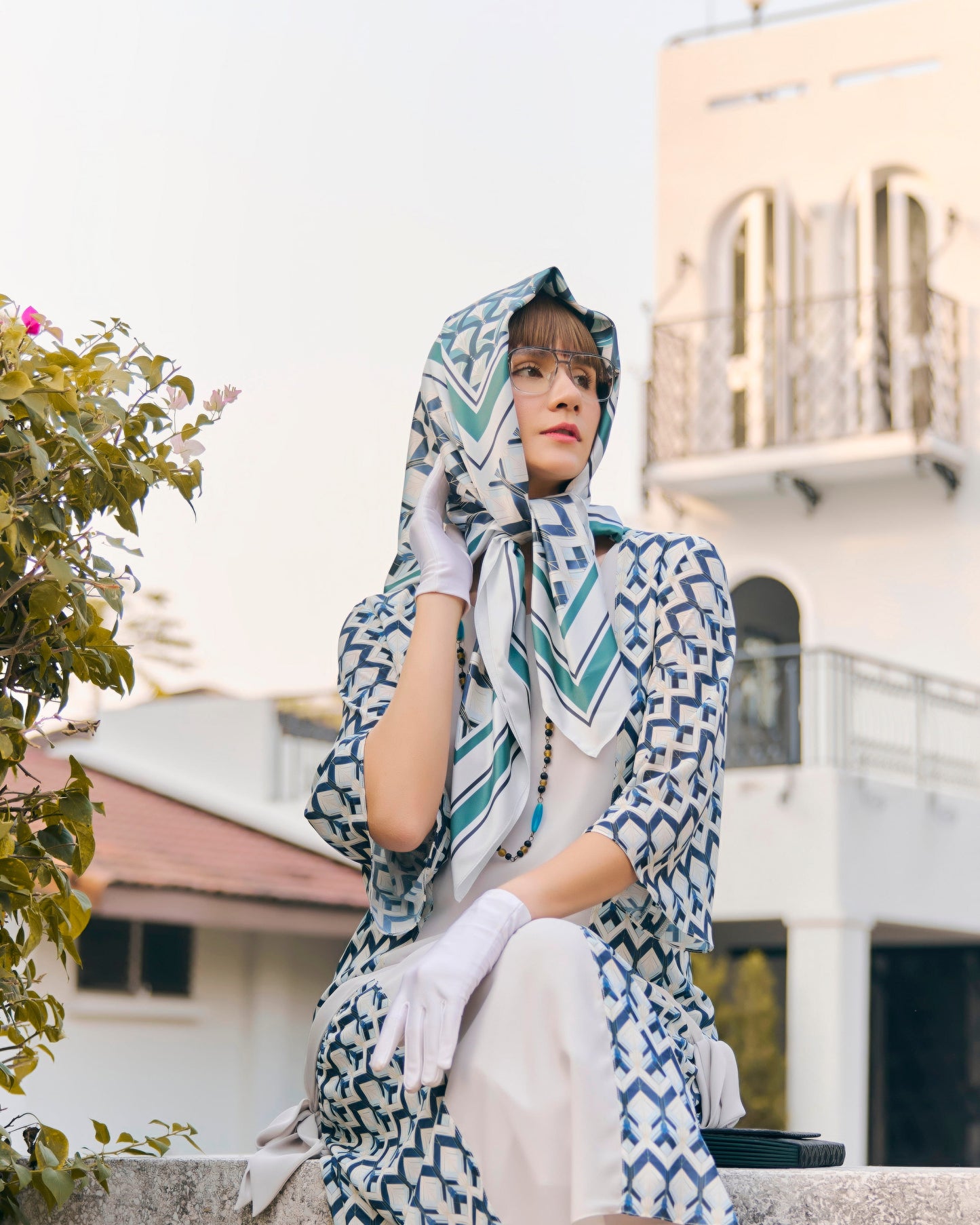 Set of 5 exclusive Art Deco silky satin scarves for your 1920s outfit