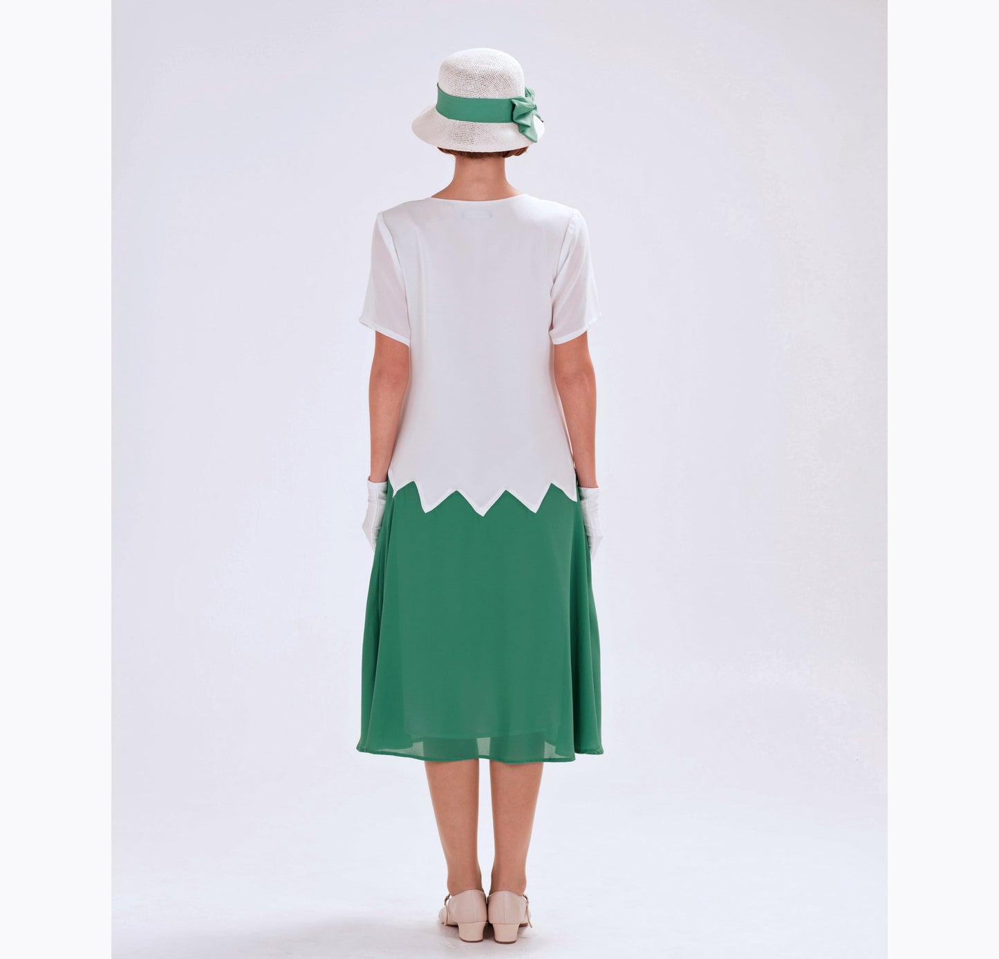 1920s-style dress in off-white & jade green chiffon with zigzag detail