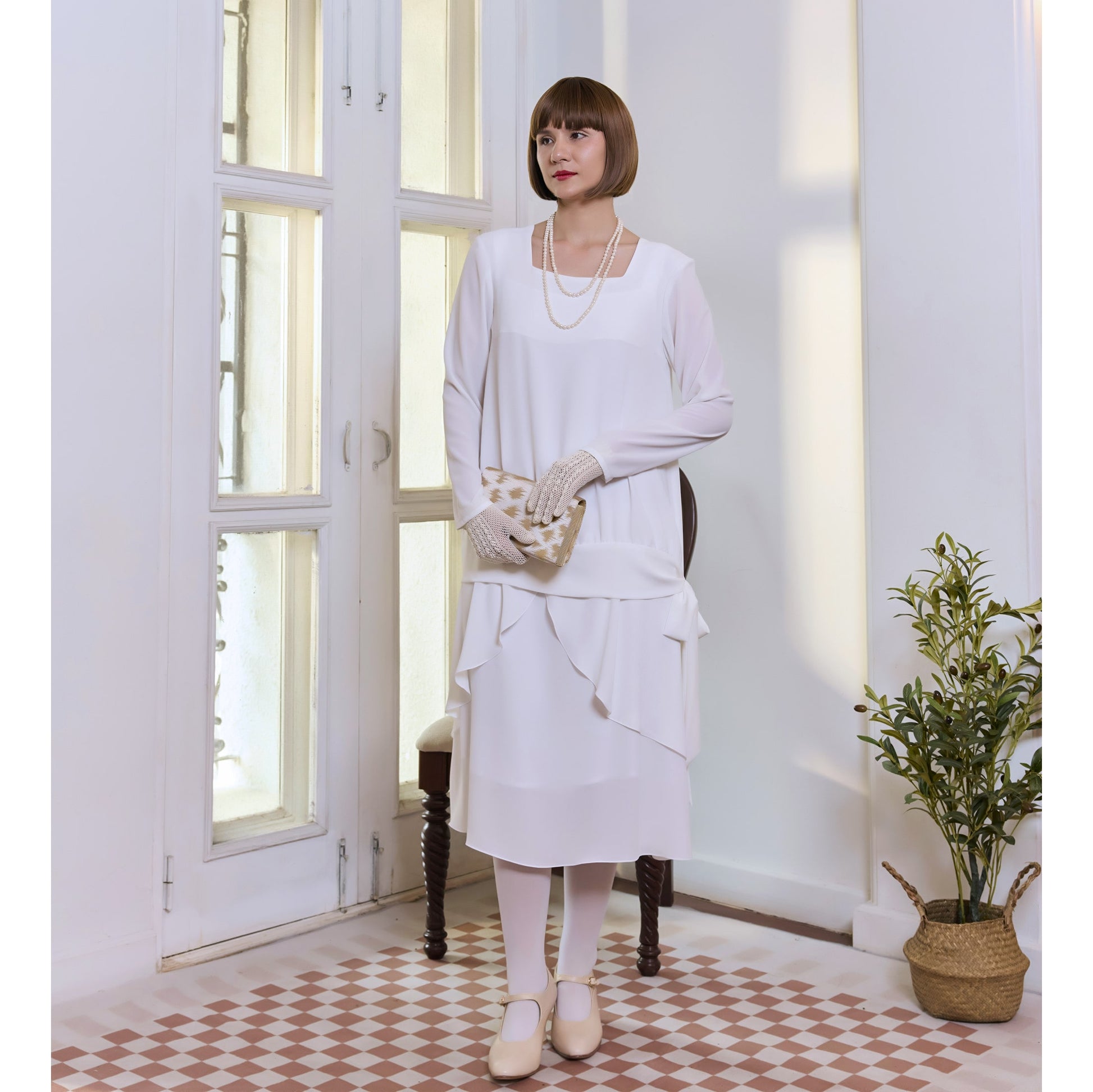 2-piece chiffon Great Gatsby tea dress in off-white with long sleeves - a 1920s tea dress