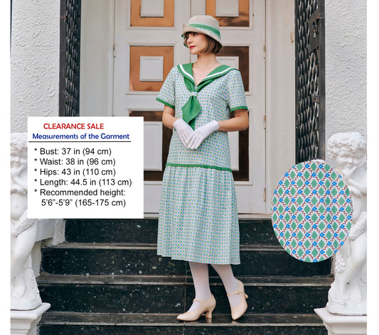 Printed green cotton 1920s dress with a sailor collar